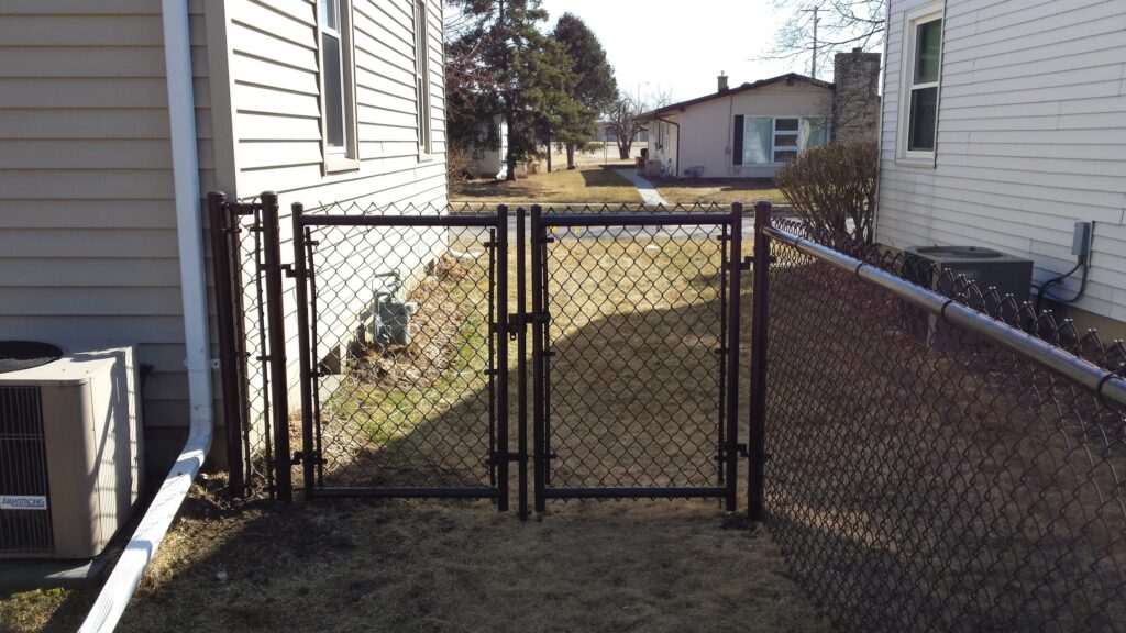 chain link fencing gate in brown