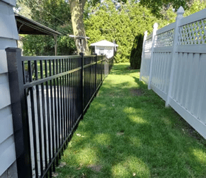 are aluminum fences good for dogs